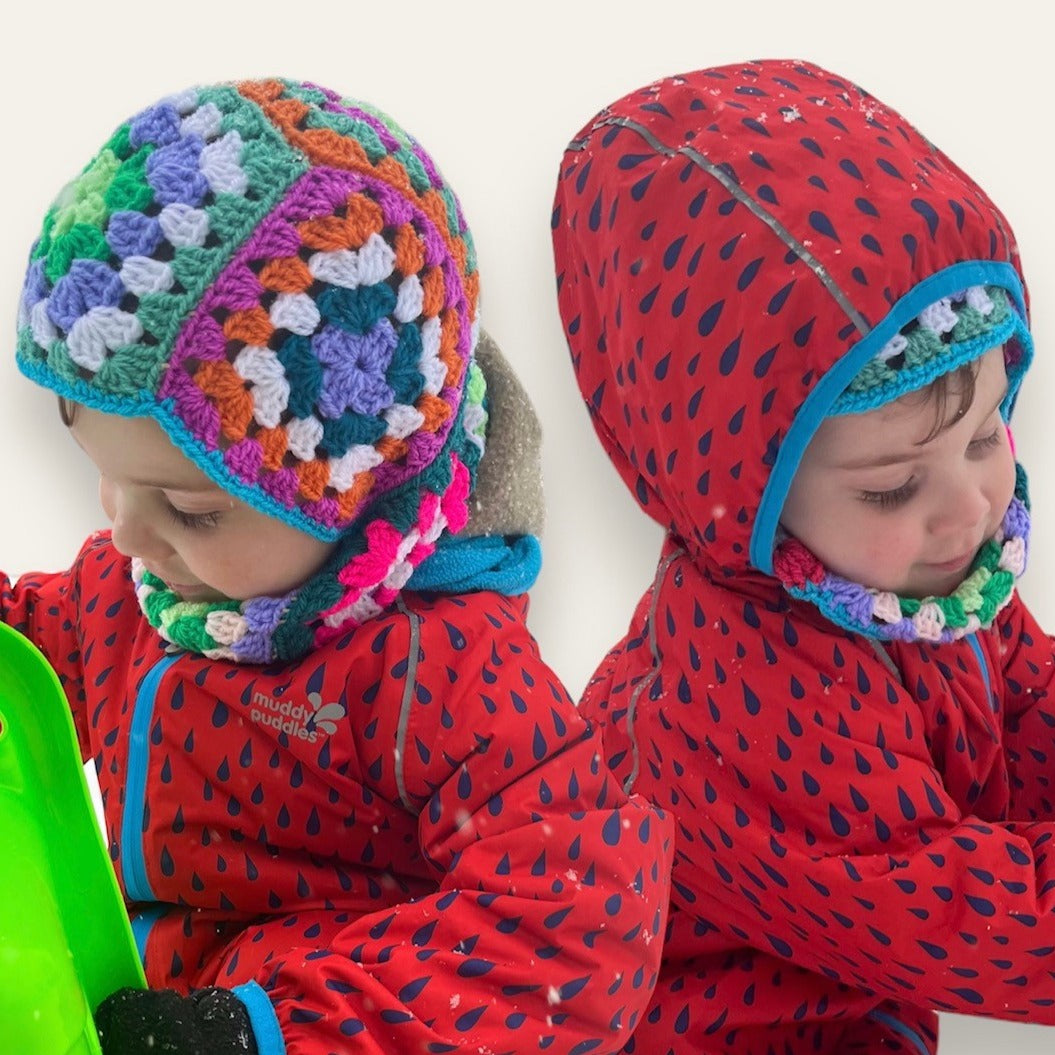 Titchy Kids Multi-Coloured Crochet Hood š