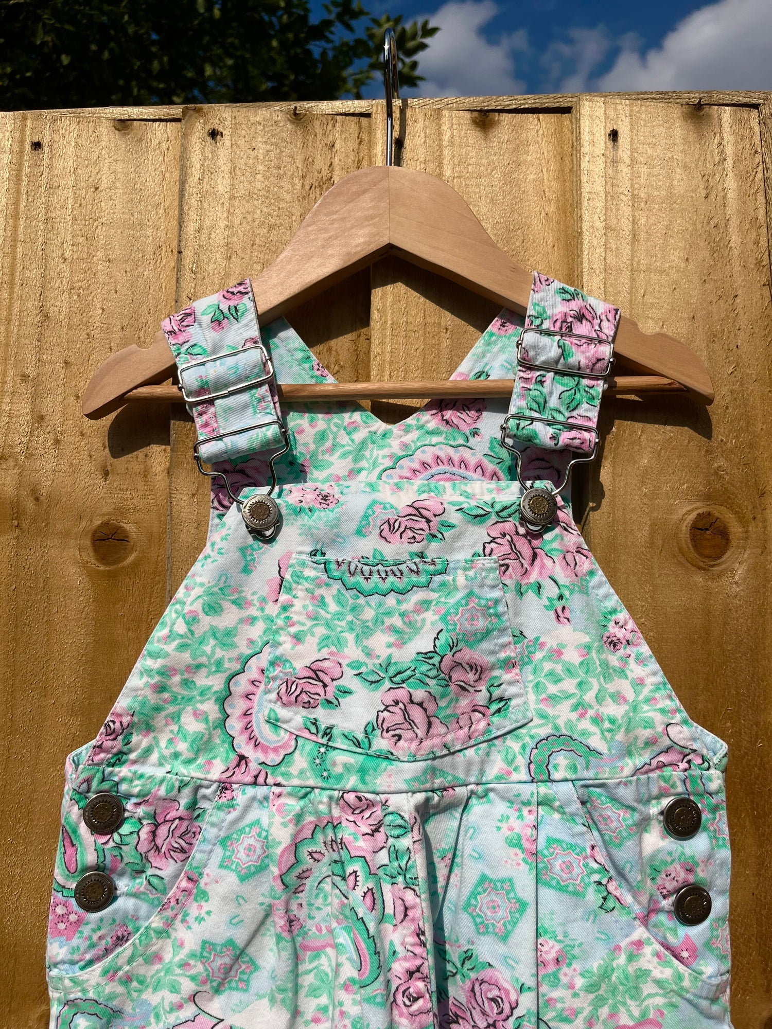 Beautiful Vintage Paisley Print Dungarees ~ 2-3 Years