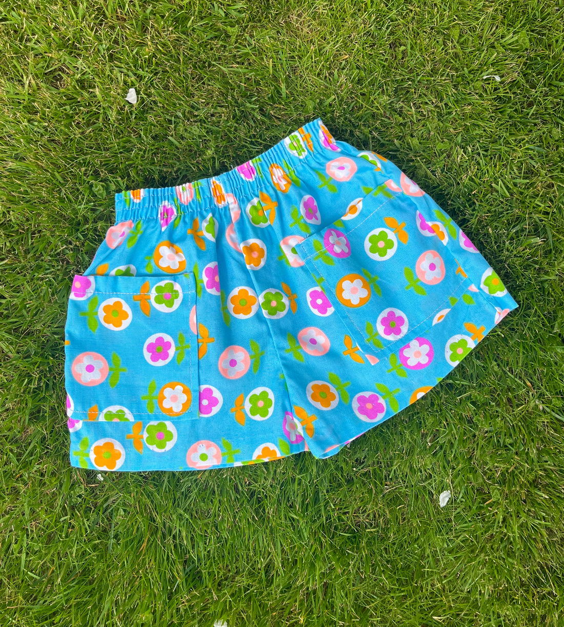 Vintage Blue Floral Pull-On Shorts ~ 9-12 Months