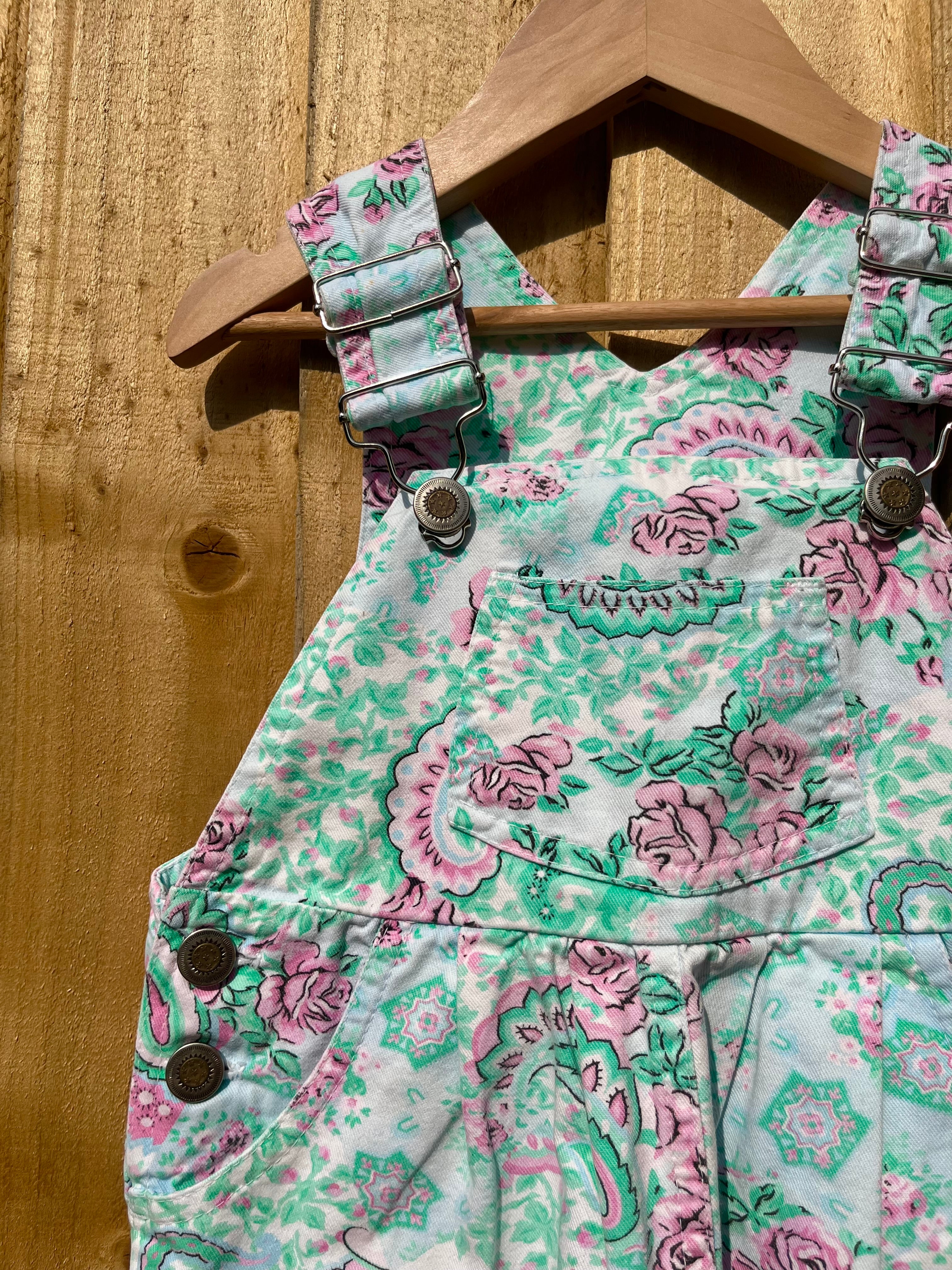 Beautiful Vintage Paisley Print Dungarees ~ 2-3 Years